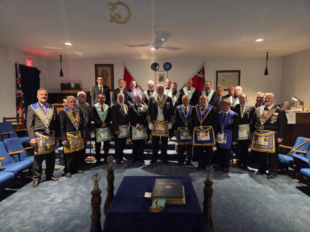 Group photograph at Powassan Lodge’s September meeting