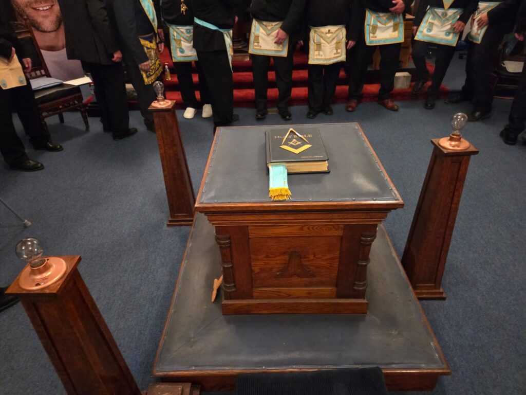 The altar at Sturgeon Falls Lodge No. 447